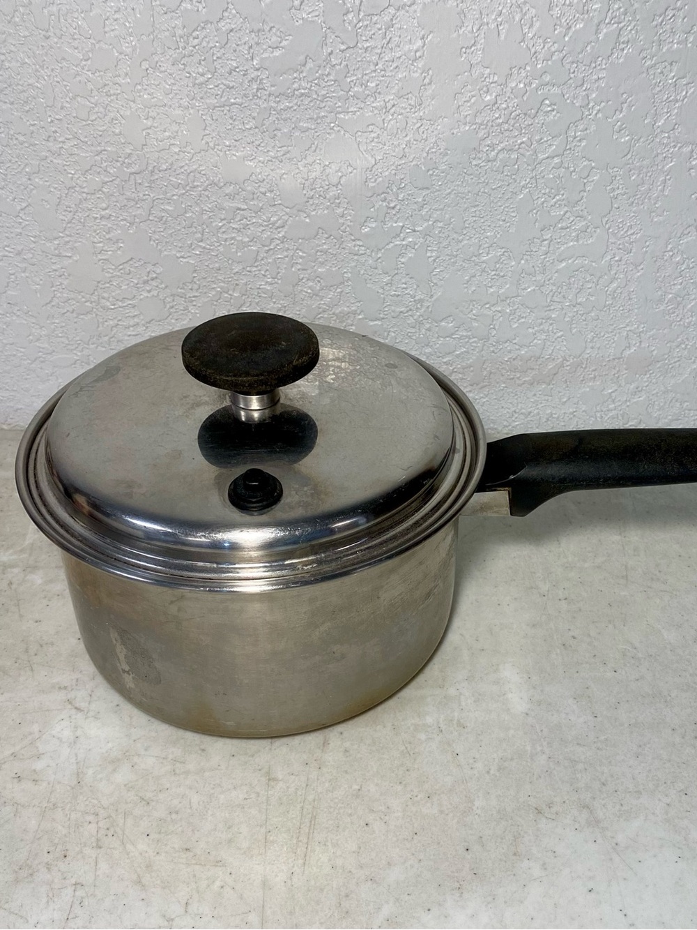 Vintage EKCO Saucepan w/ Lid Copper Botton Stainless Steel 2 Quart Made In USA